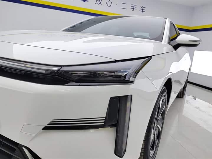 Фото 5 - Geely Galaxy L6