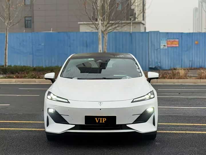 Фото 2 - Changan Deepal SL03