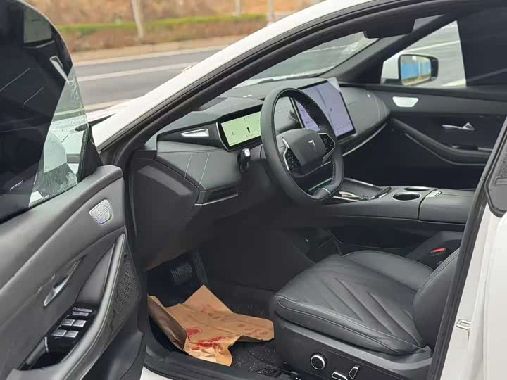 Фото 4 - Changan Deepal SL03