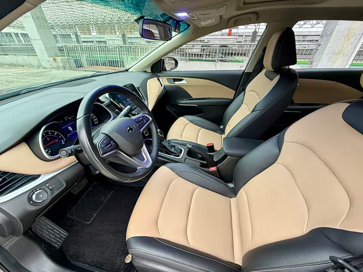 Фото 4 - Chevrolet Monza