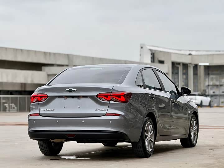 Фото 7 - Chevrolet Monza