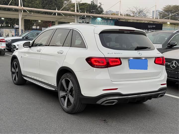 Фото 8 - Mercedes-Benz GLC-Class