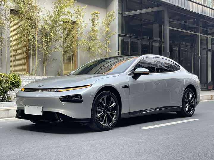 Фото 1 - XPeng P7