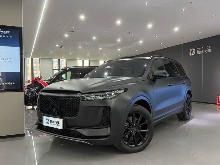 Фото 1 - LiXiang One