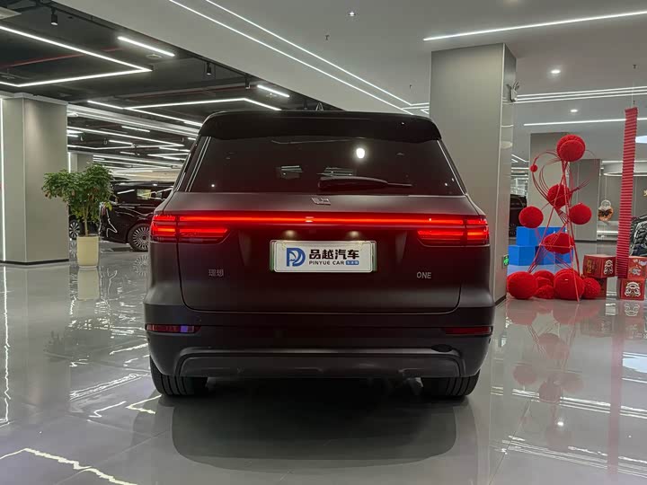 Фото 4 - LiXiang One