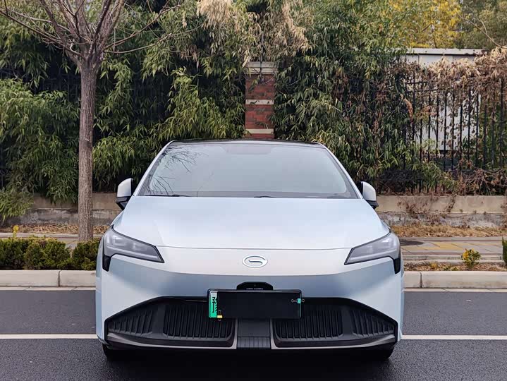 Фото 2 - GAC Aion S Plus