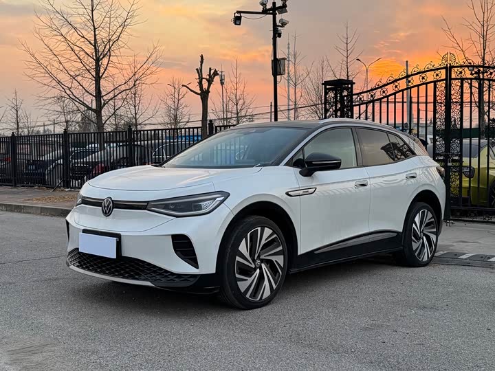 Фото 1 - Volkswagen ID.4 Crozz