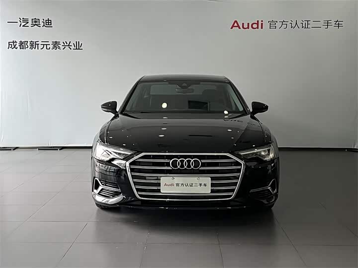 Фото 2 - Audi A6L