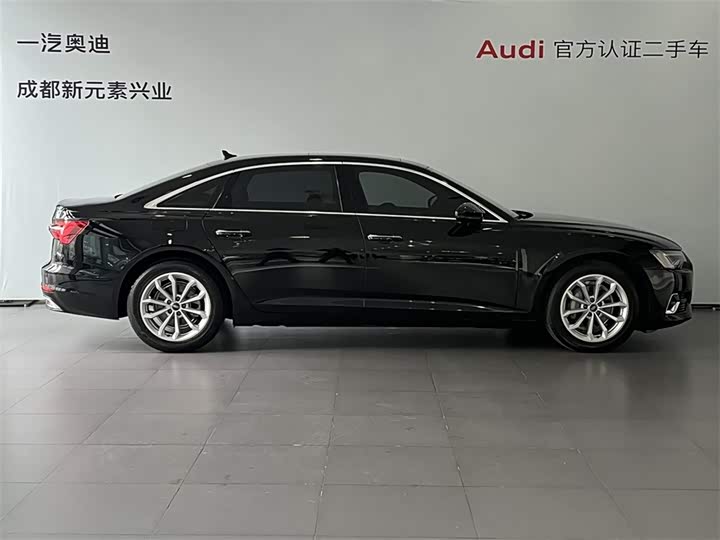 Фото 3 - Audi A6L