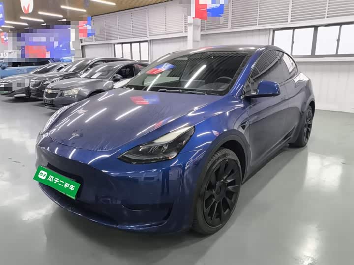 Фото 1 - Tesla Model Y
