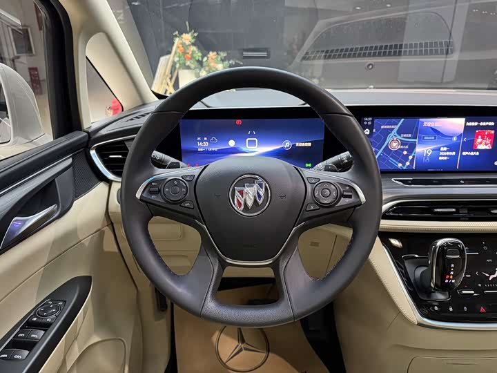 Фото 7 - Buick GL8 ES