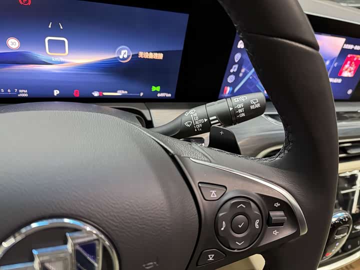 Фото 9 - Buick GL8 ES