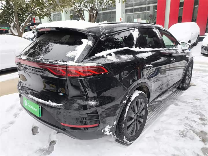 Фото 7 - BYD Tang Hybrid/EV