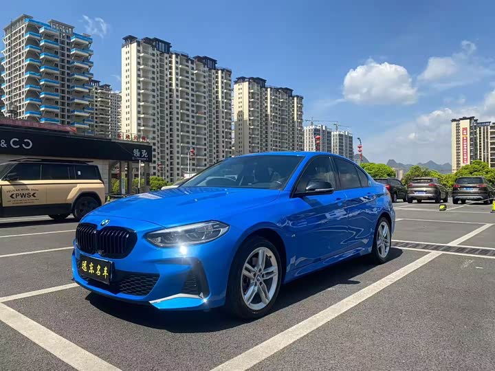 Фото 3 - BMW 1 Series