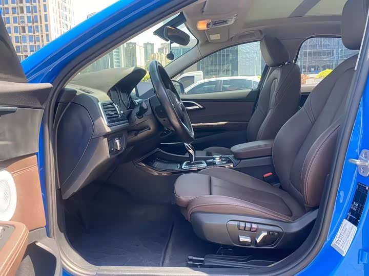 Фото 4 - BMW 1 Series