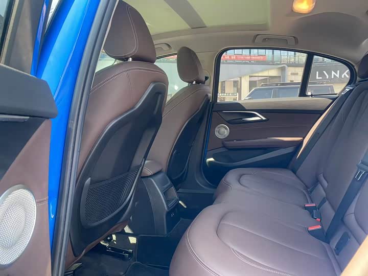 Фото 6 - BMW 1 Series