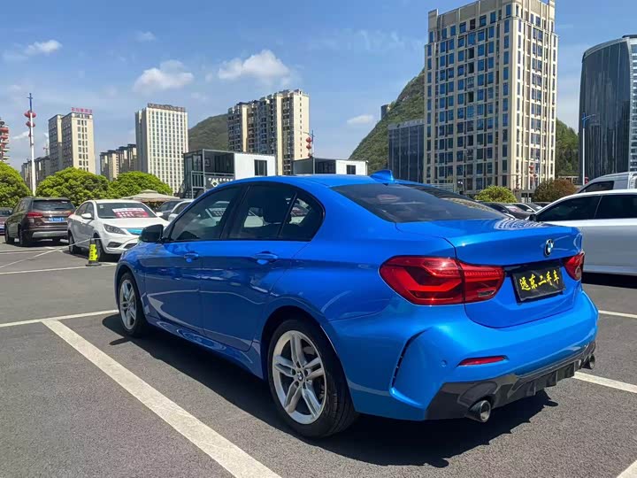 Фото 9 - BMW 1 Series