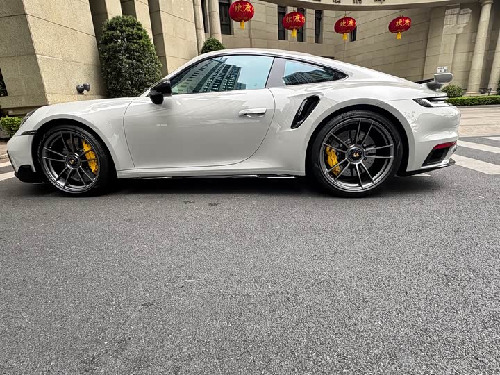 Фото 3 - Porsche 911