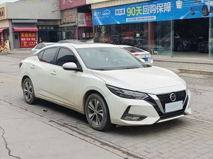 Фото 3 - Nissan Sylphy