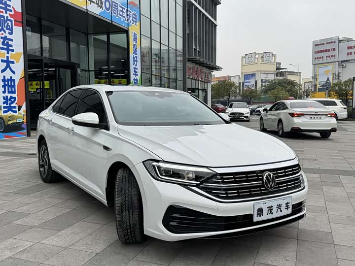 Фото 7 - Volkswagen Sagitar L