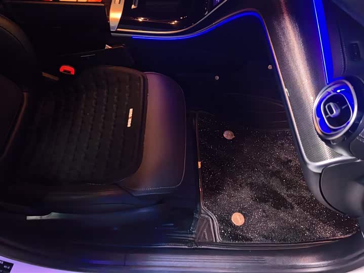 Фото 8 - Mercedes-Benz C-Class