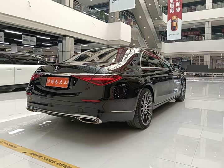 Фото 7 - Mercedes-Benz S-Class