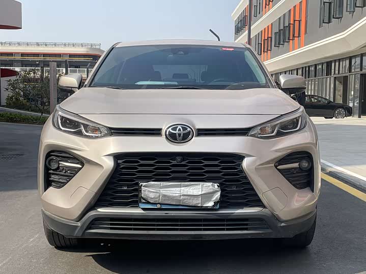 Фото 2 - Toyota Wildlander