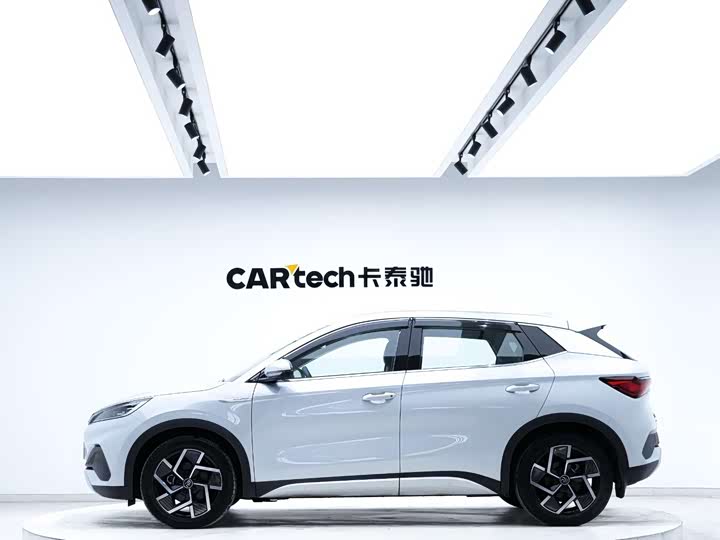 Фото 4 - BYD Yuan Plus