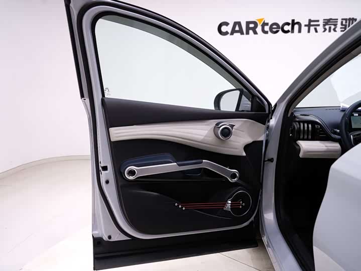 Фото 6 - BYD Yuan Plus