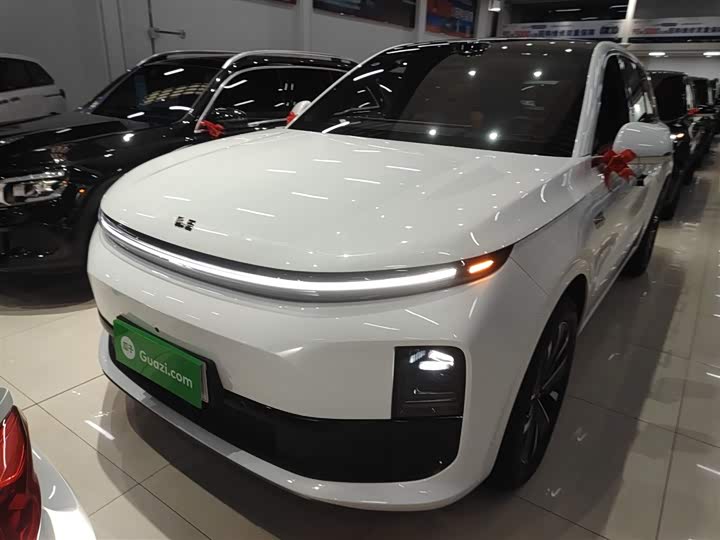 Фото 2 - LiXiang L6