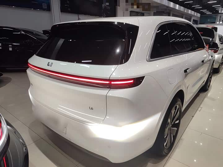 Фото 7 - LiXiang L6