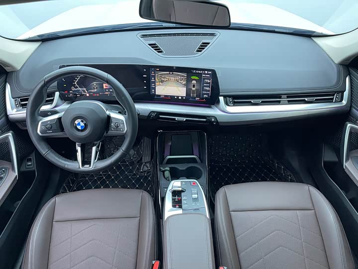 Фото 6 - BMW X1