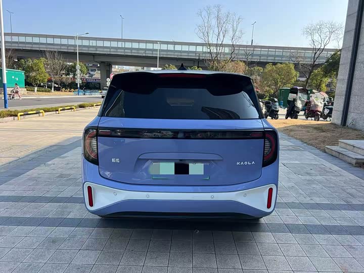 Фото 6 - BAIC Arcfox Kaola