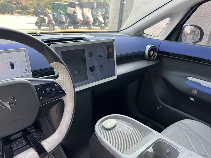 Фото 9 - BAIC Arcfox Kaola