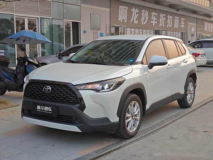 Фото 1 - Toyota Corolla Cross