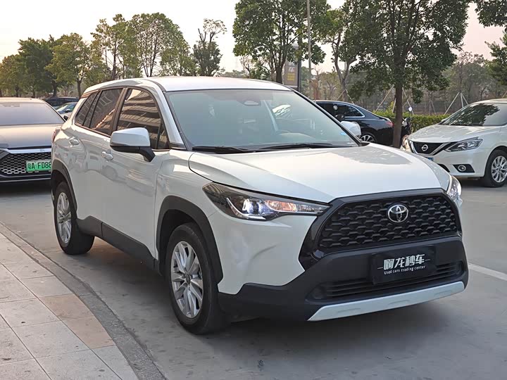 Фото 3 - Toyota Corolla Cross