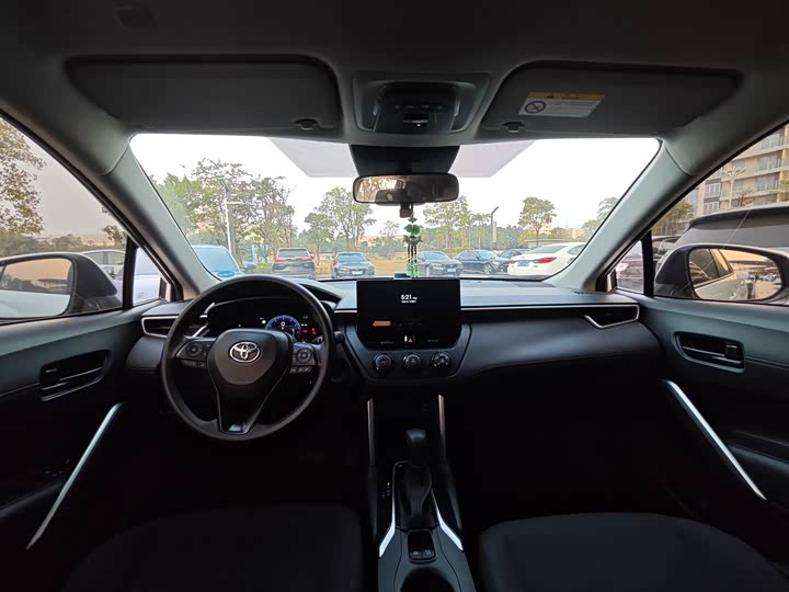 Фото 6 - Toyota Corolla Cross