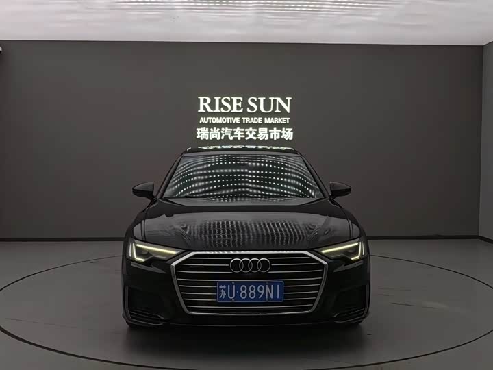 Фото 3 - Audi A6L