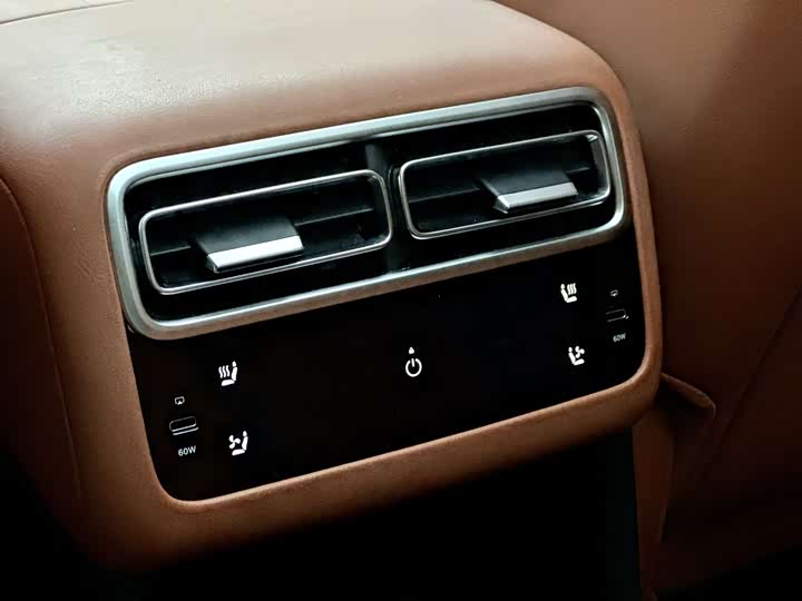 Фото 4 - LiXiang L6