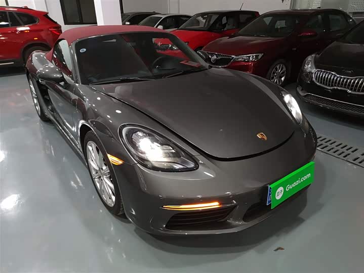 Фото 4 - Porsche 718