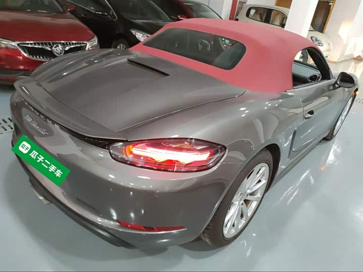 Фото 7 - Porsche 718