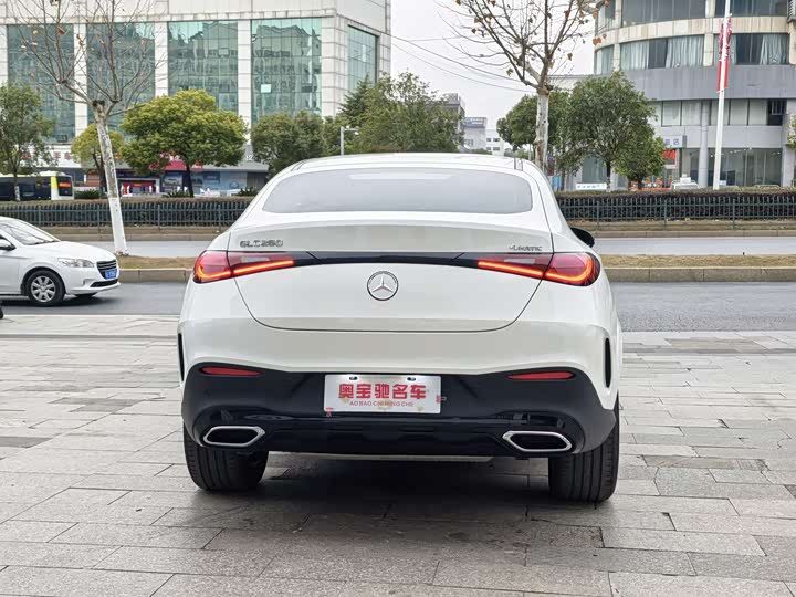 Фото 5 - Mercedes-Benz GLC-Class Coupe