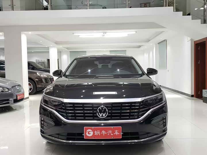 Фото 2 - Volkswagen Passat