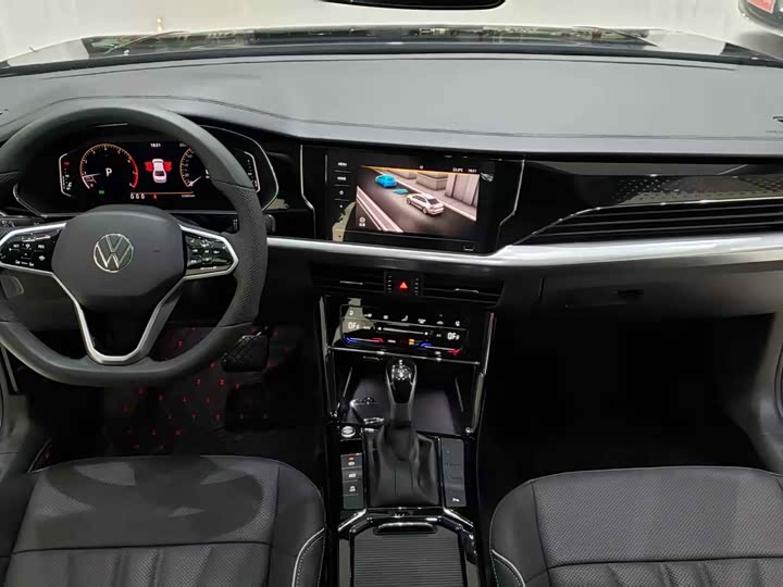 Фото 5 - Volkswagen Passat