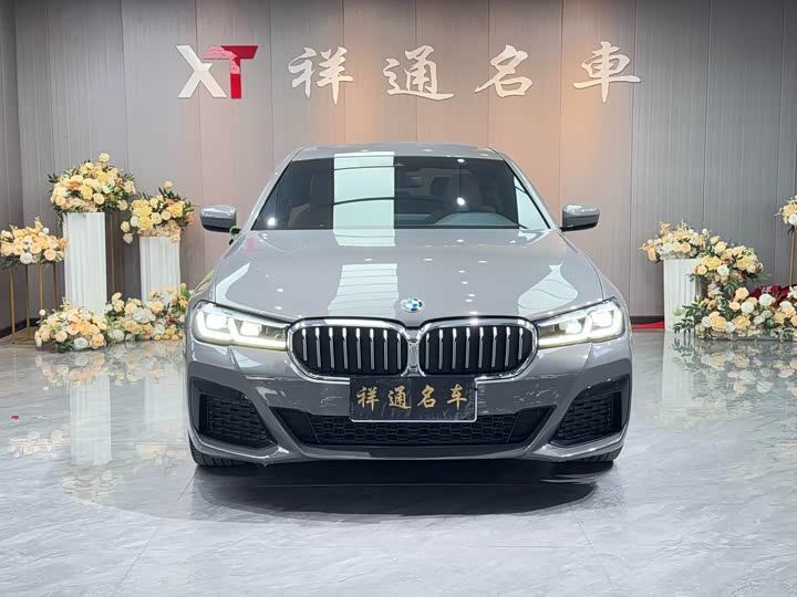 Фото 2 - BMW 5 Series