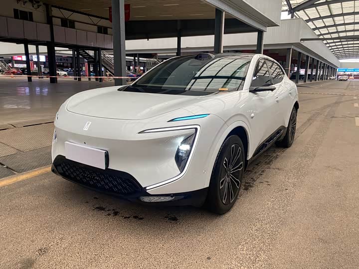 Фото 1 - Avatr 07