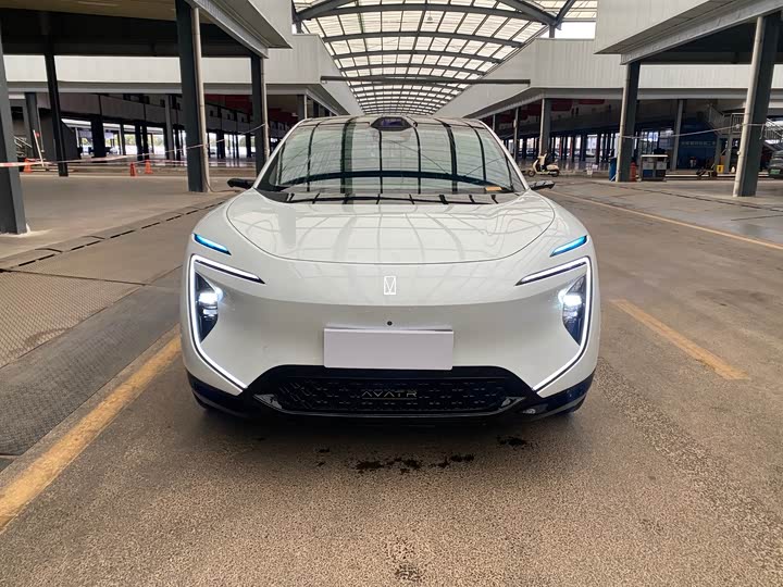 Фото 2 - Avatr 07