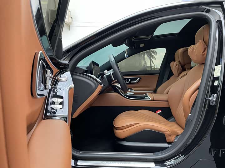 Фото 4 - Mercedes-Benz S-Class