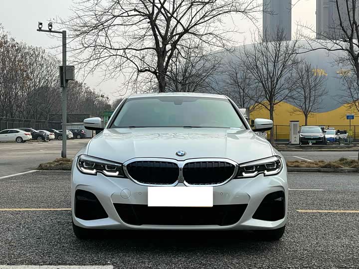 Фото 2 - BMW 3 Series