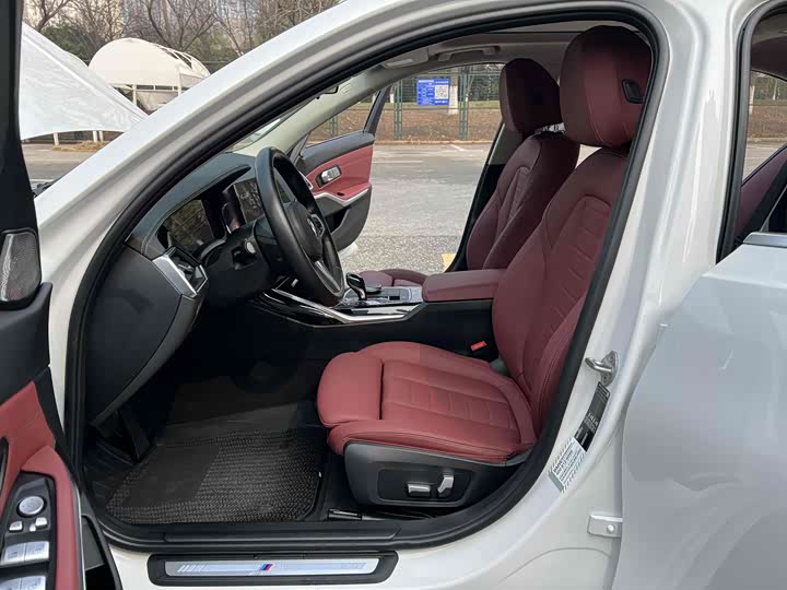 Фото 4 - BMW 3 Series